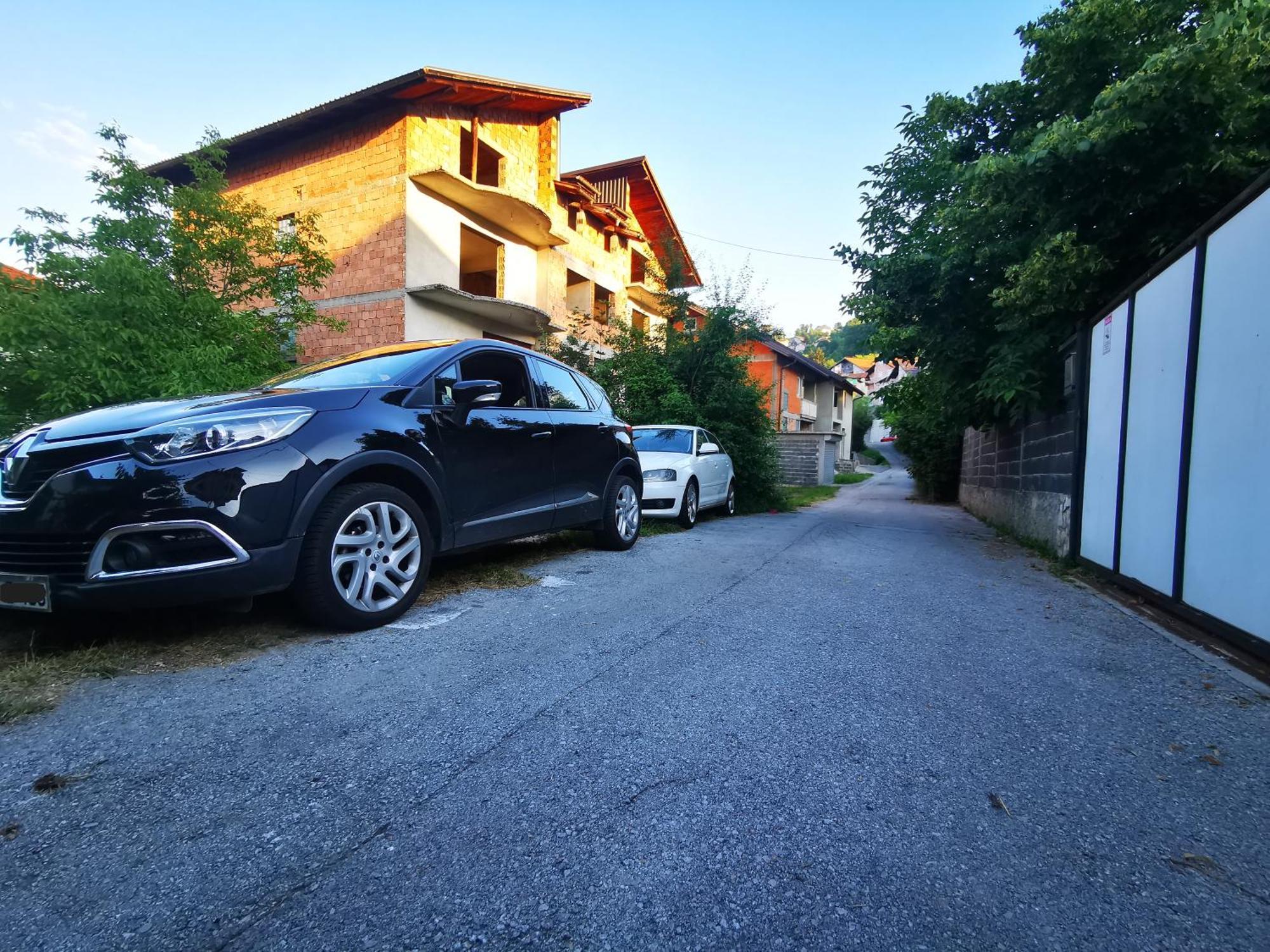 White Apartment Sarajevo - Free Parking Luaran gambar